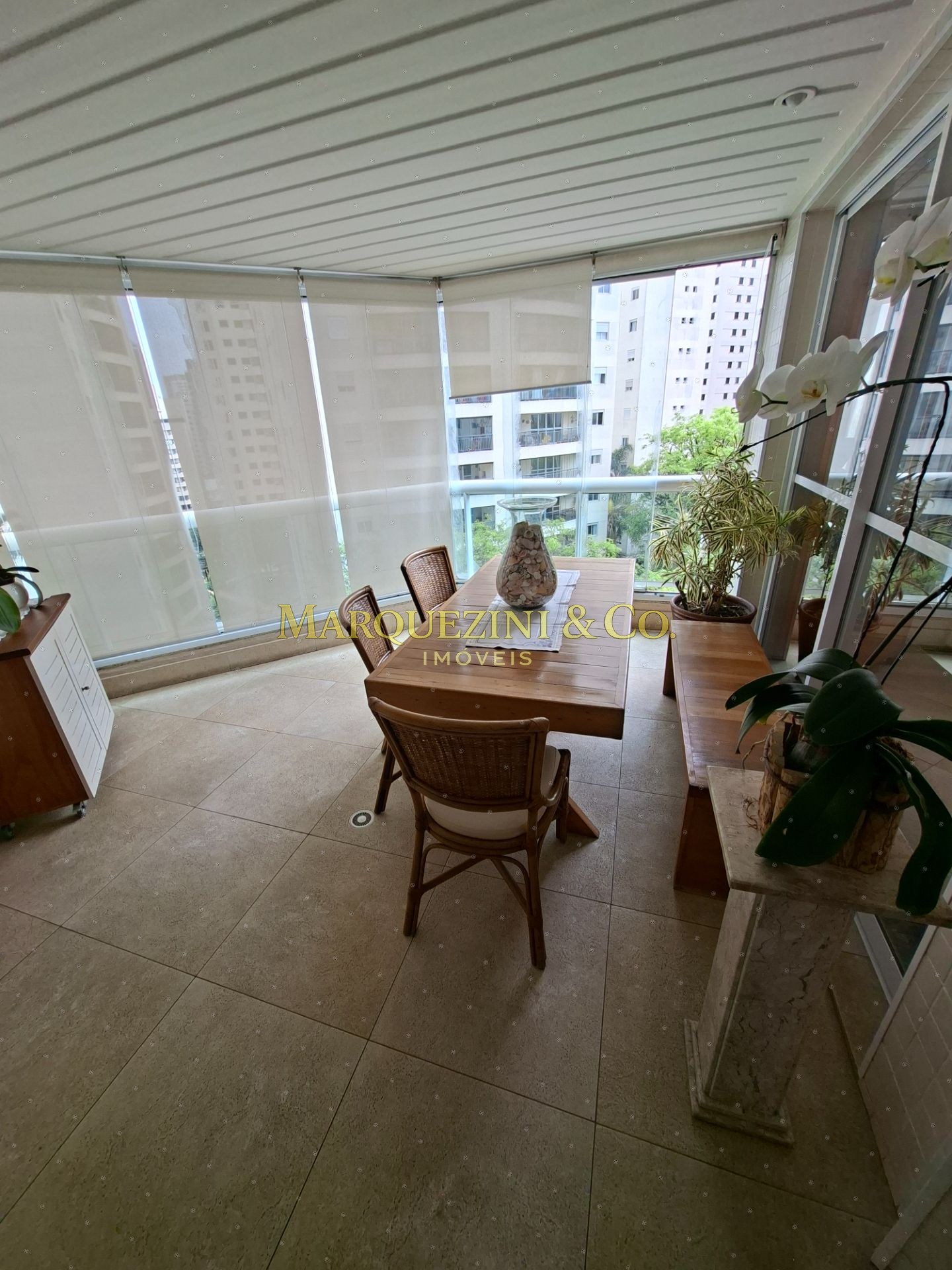 APARTAMENTO DE ALTO PADRÃO À VENDA – VILA MASCOTE
