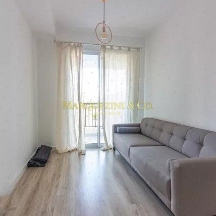 Apartamento com 3 quartos e 2 banheiros com vaga