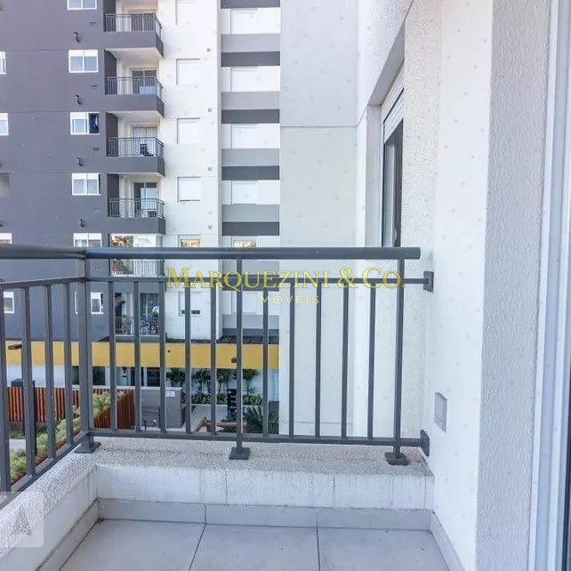 Apartamento com 3 quartos e 2 banheiros com vaga
