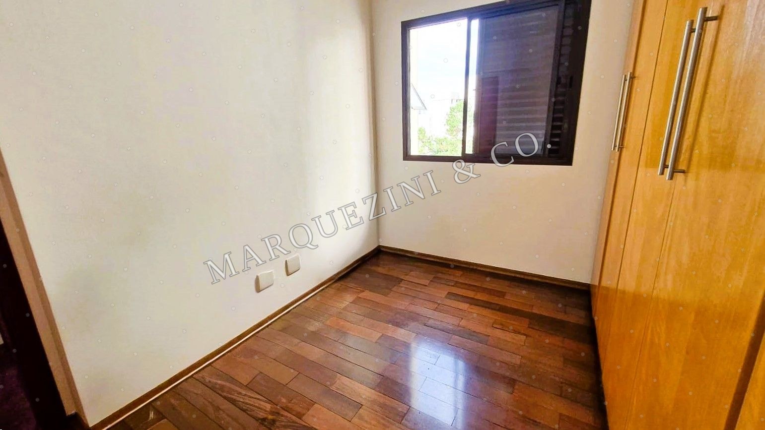Apartamento 3 quartos e 2 vagas Jardim das Vertentes