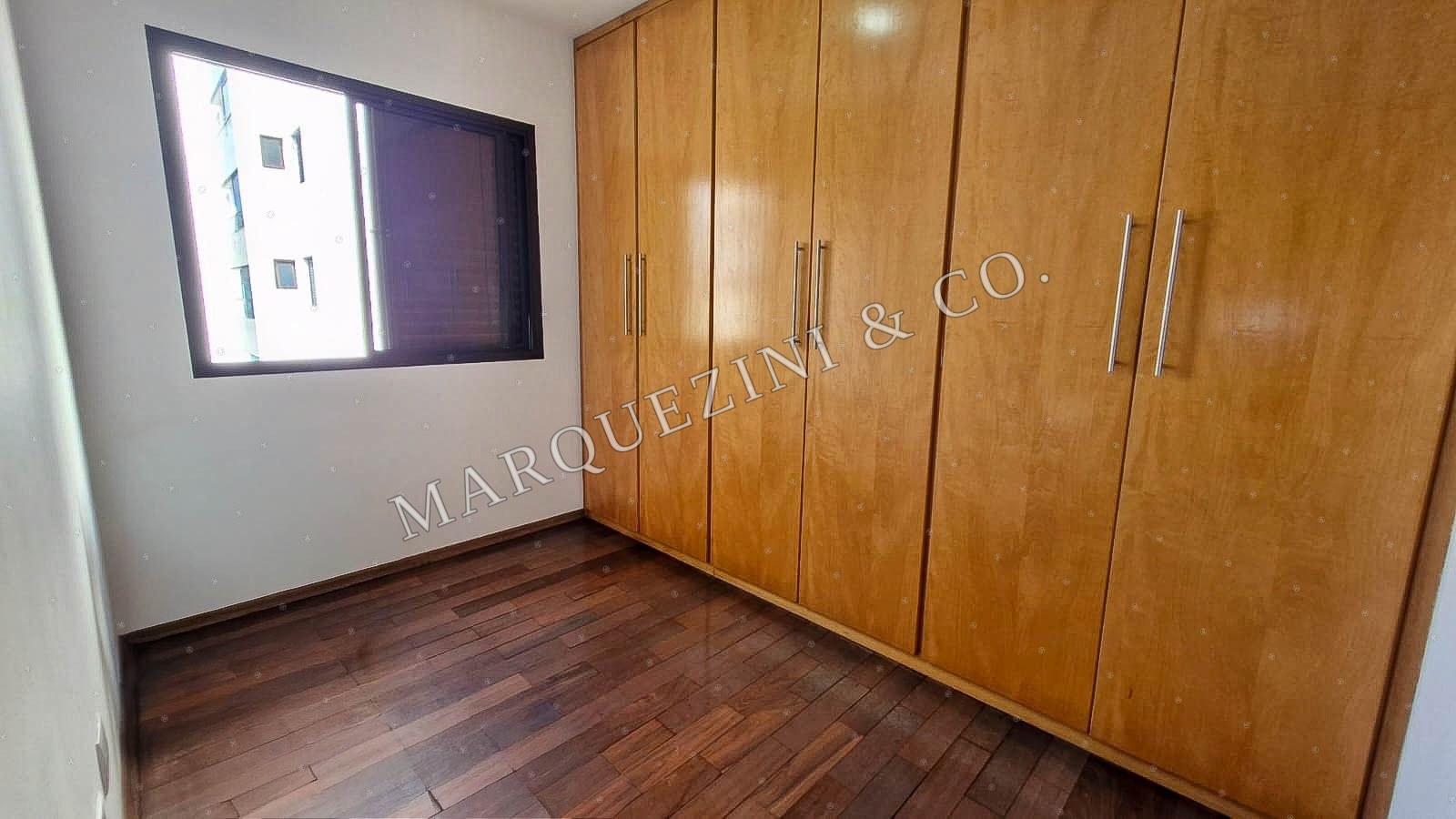 Apartamento 3 quartos e 2 vagas Jardim das Vertentes