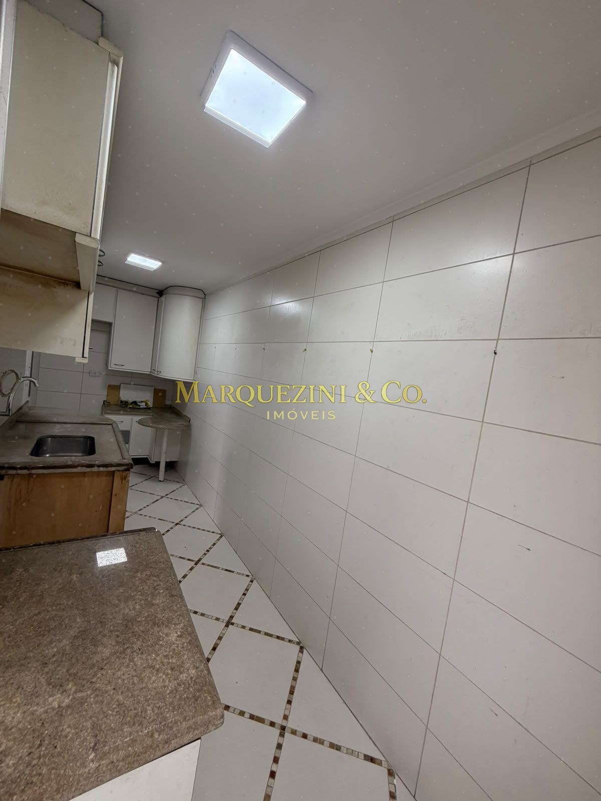 Apartamento reformado vl. Sonia