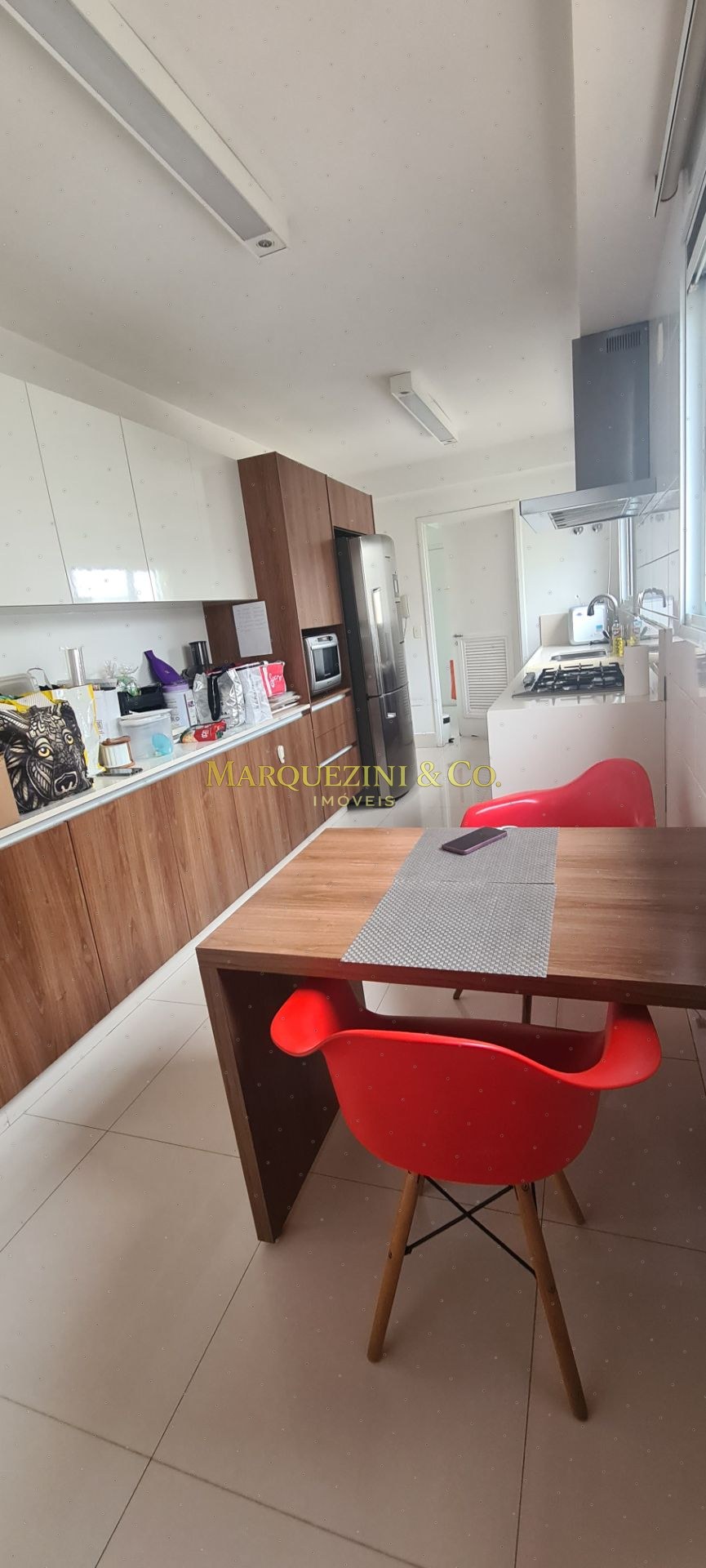 Apartamento locação condomínio clube